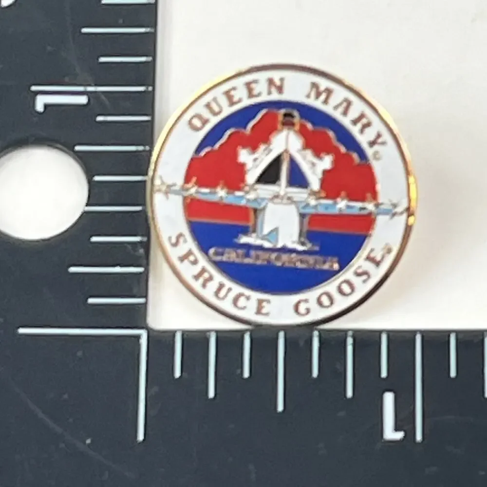 Vtg Queen Mary Spruce Goose California Souvenir Lapel Pin Round Enamel Ship